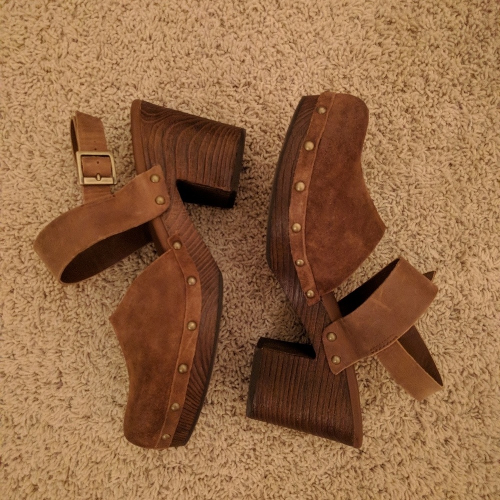Kork-Ease clogs